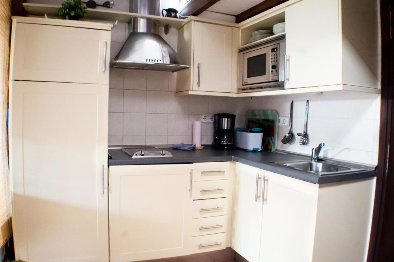 Apartament La Cueva De Leon Madryt Zewnętrze zdjęcie